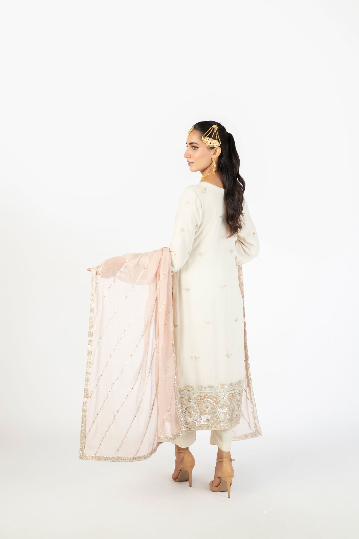 Ivory White Elegant Krinckle & Raw Silk Handmade Embellished Ensemble