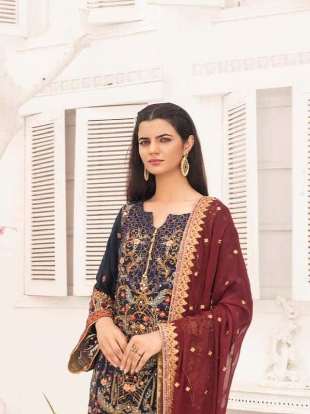 Elegant Krinckle Ensemble - Design 7 image 1