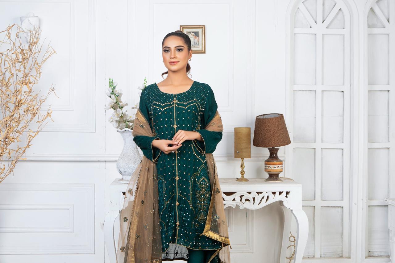 Pure Crinkle Suit – Luxe Festive Edit (MD 07)