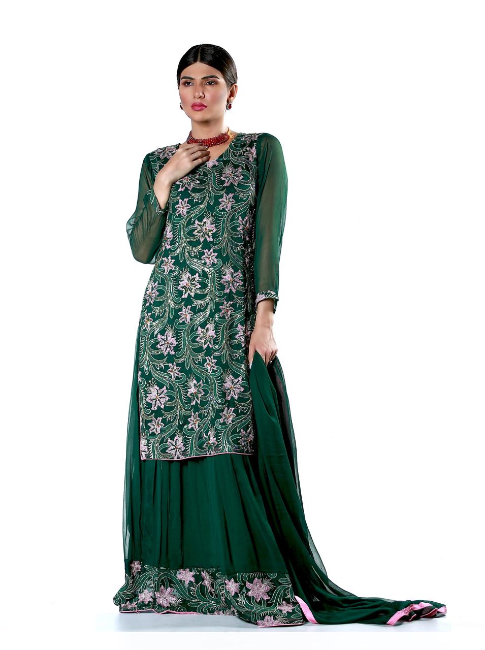 Royal Embroidered Crinkle Gharara Suit – Signature Edit (6)