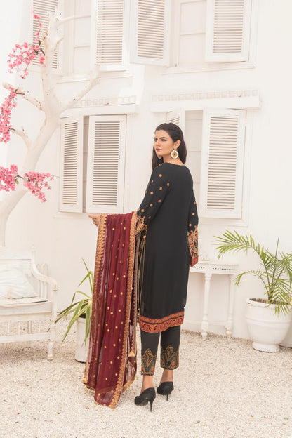 Elegant Crinkle Ensemble – Luxe Festive Edit (Design 8)