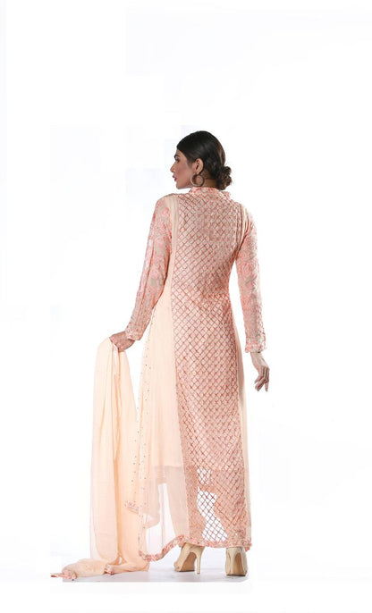 “Zar-e-Noor” Crinkle Maxi Ensemble with Raw Silk Trouser