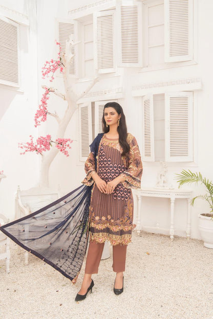 Elegant Crinkle Ensemble – Luxe Festive Edit (Design 5)